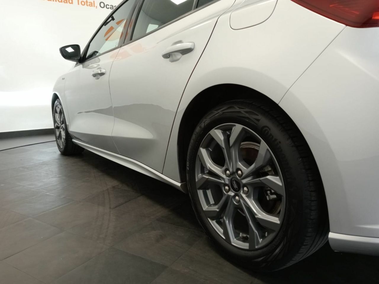 Ford Focus 1.0 Ecoboost MHEV 92kW ST-Line Auto - Foto 35