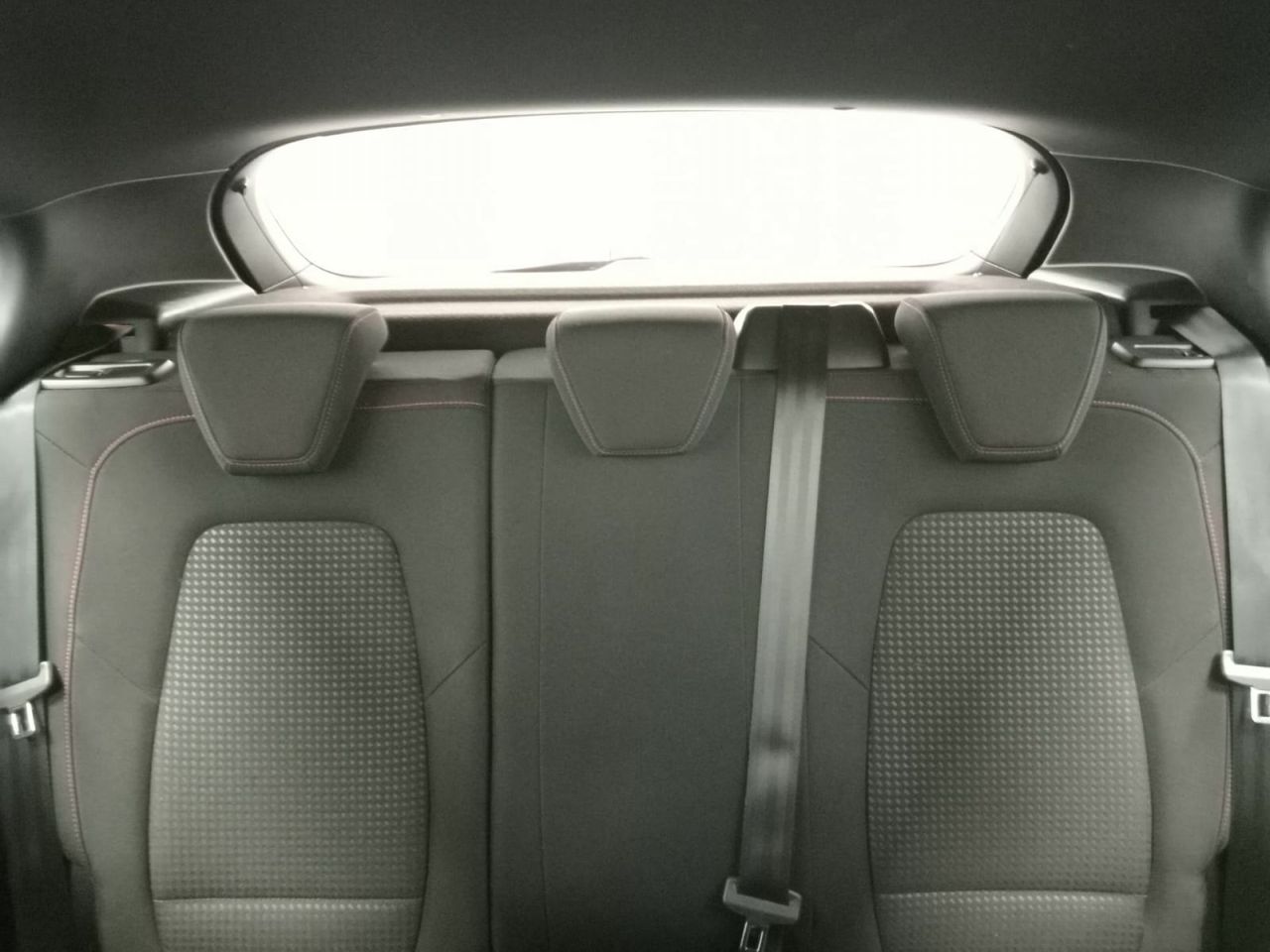 Ford Focus 1.0 Ecoboost MHEV 92kW ST-Line Auto - Foto 11