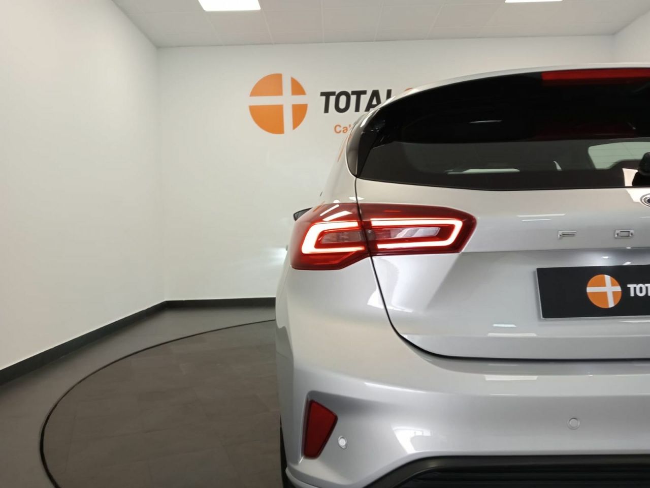 Ford Focus 1.0 Ecoboost MHEV 92kW ST-Line Auto - Foto 40