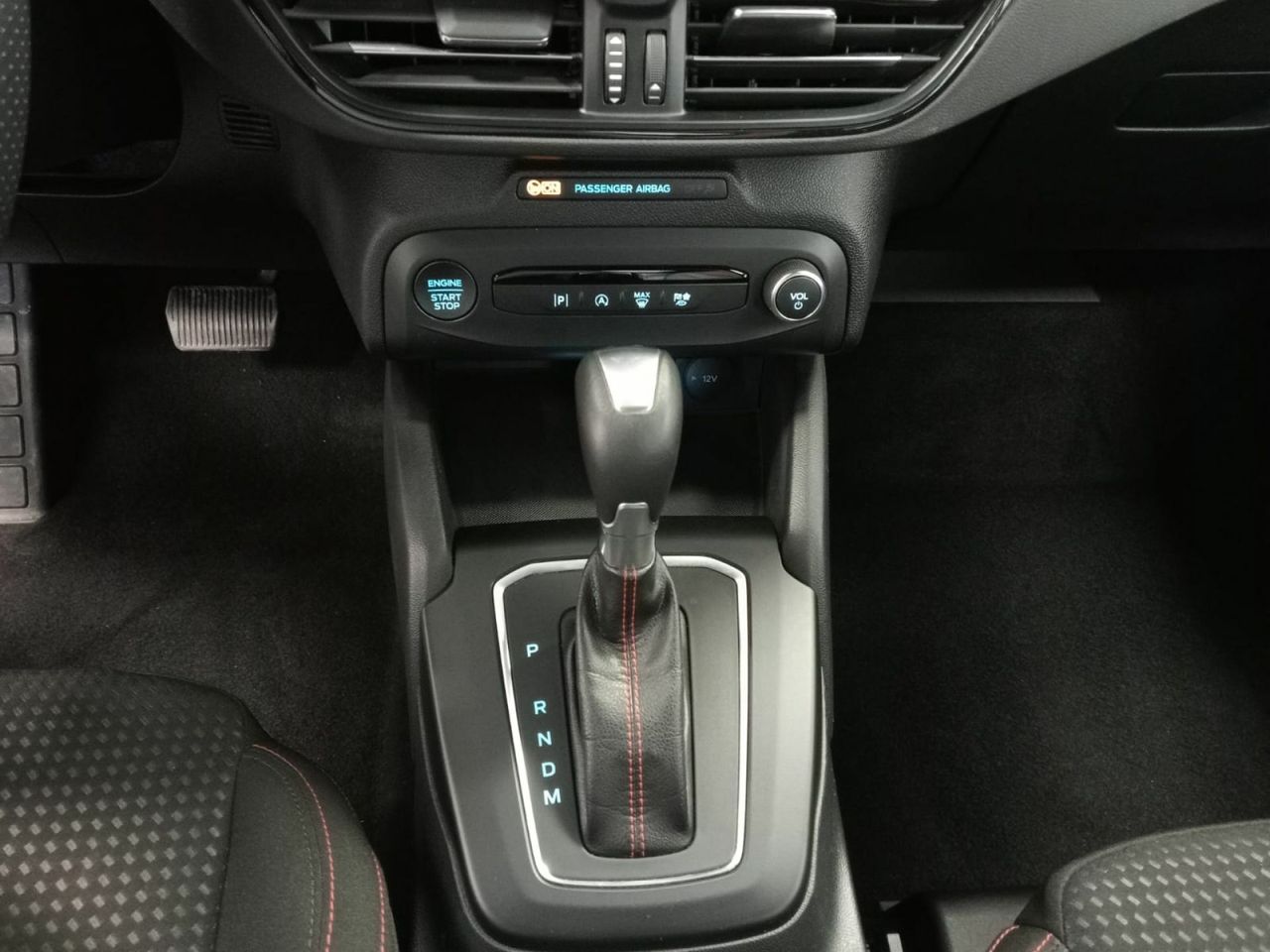 Ford Focus 1.0 Ecoboost MHEV 92kW ST-Line Auto - Foto 24