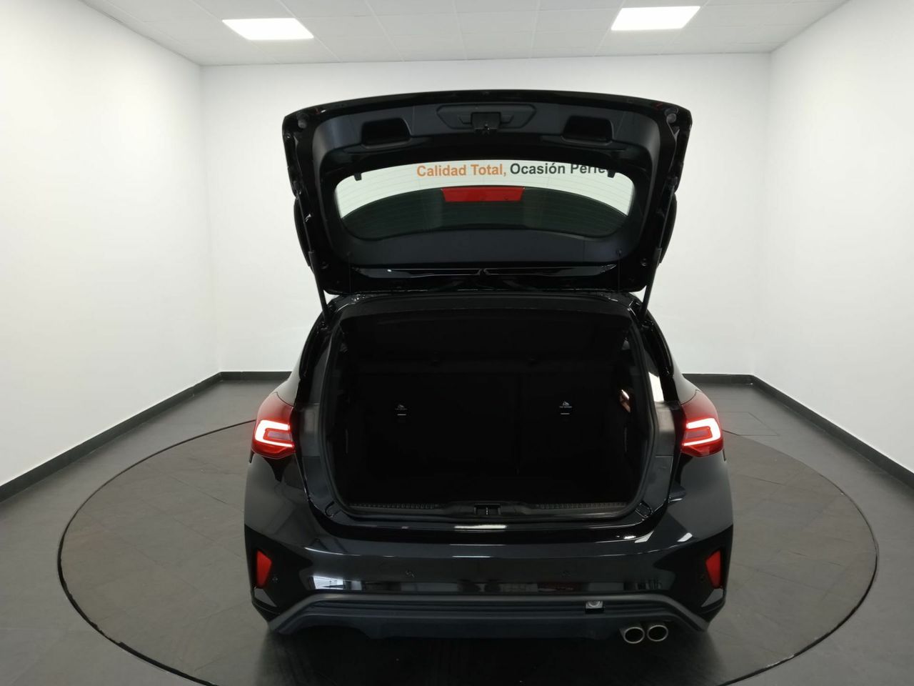 Ford Focus 1.0 Ecoboost MHEV 92kW ST-Line Auto - Foto 35