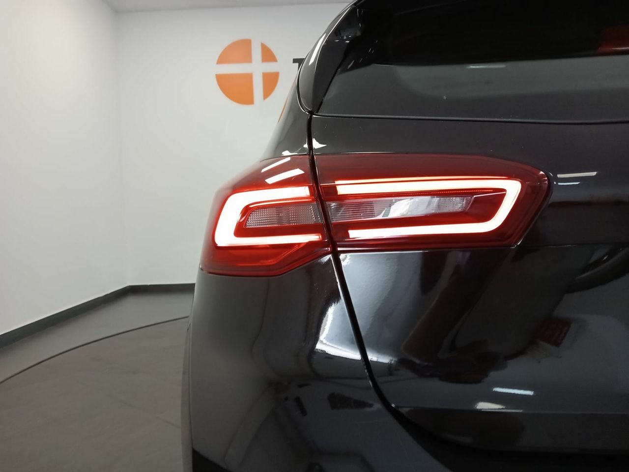 Ford Focus 1.0 Ecoboost MHEV 92kW ST-Line Auto - Foto 33