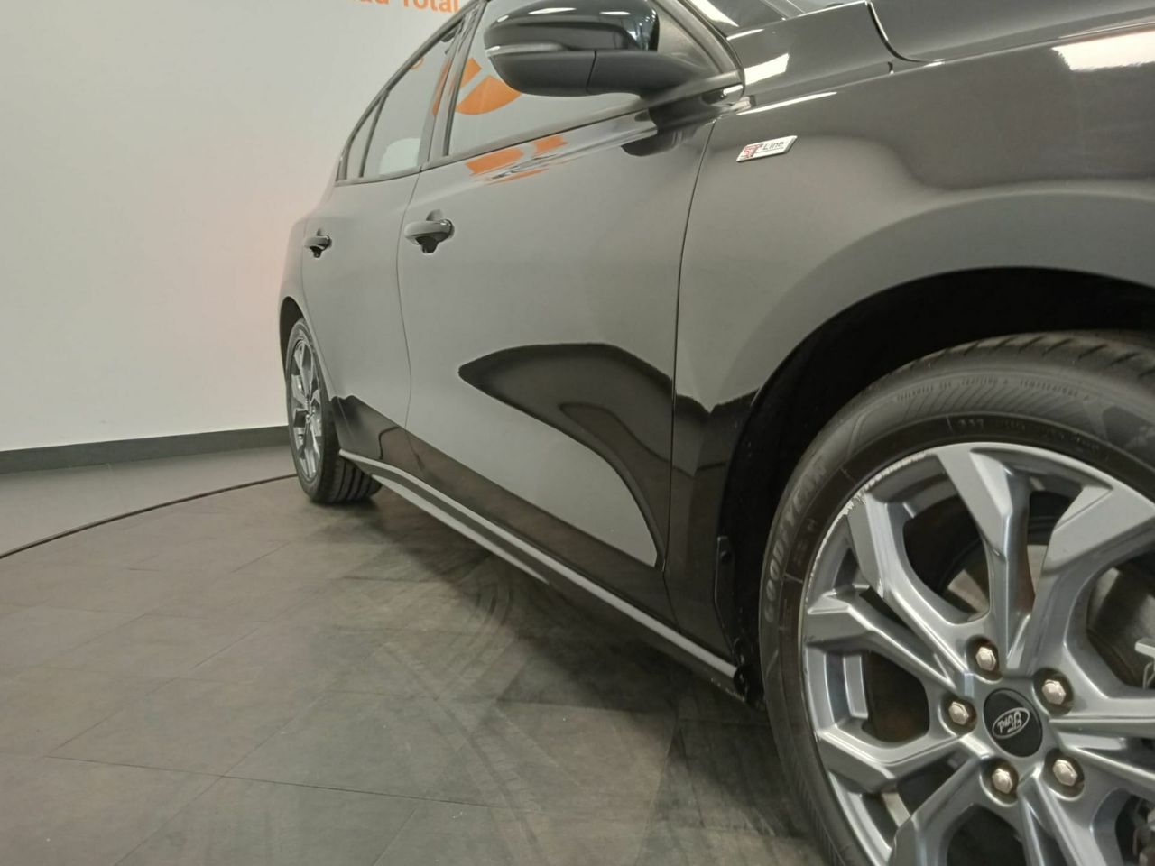 Ford Focus 1.0 Ecoboost MHEV 92kW ST-Line Auto - Foto 12