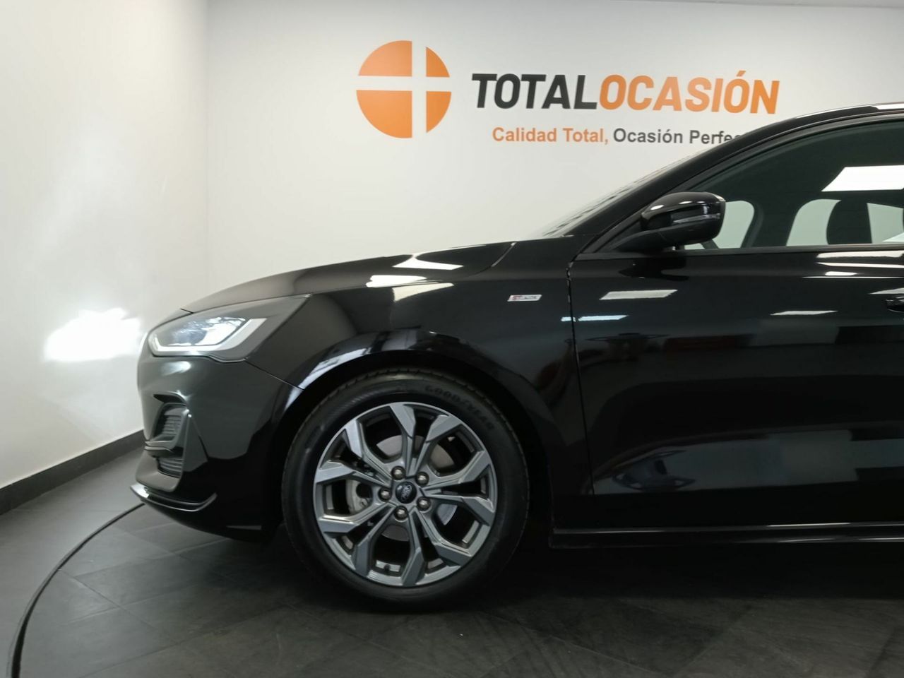 Ford Focus 1.0 Ecoboost MHEV 92kW ST-Line Auto - Foto 19