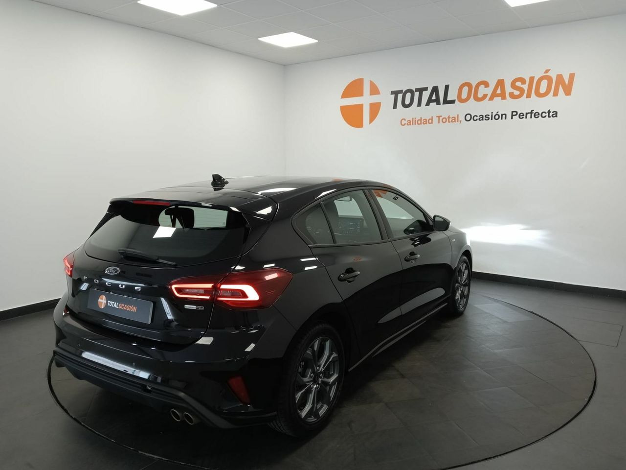 Ford Focus 1.0 Ecoboost MHEV 92kW ST-Line Auto - Foto 6