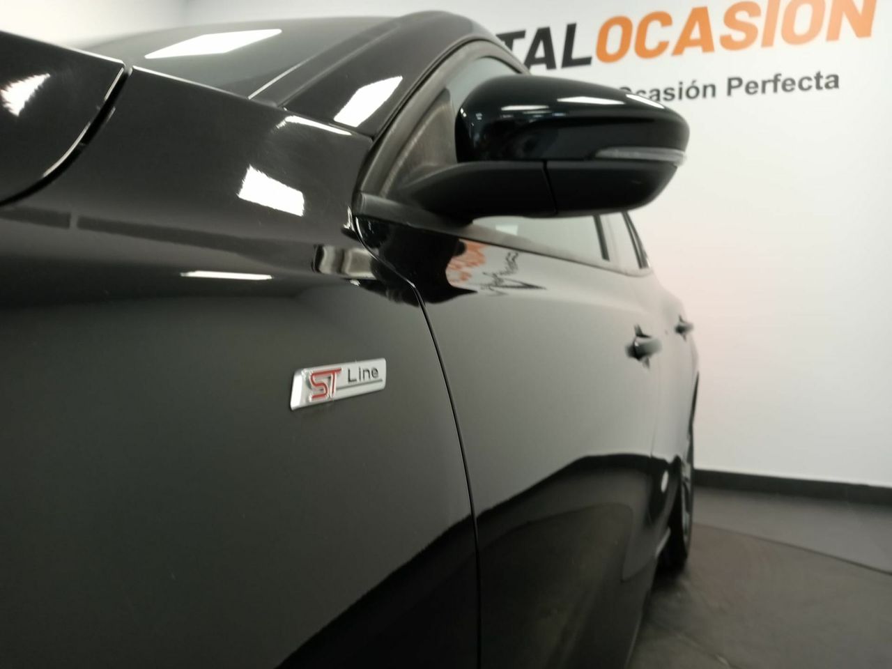 Ford Focus 1.0 Ecoboost MHEV 92kW ST-Line Auto - Foto 11