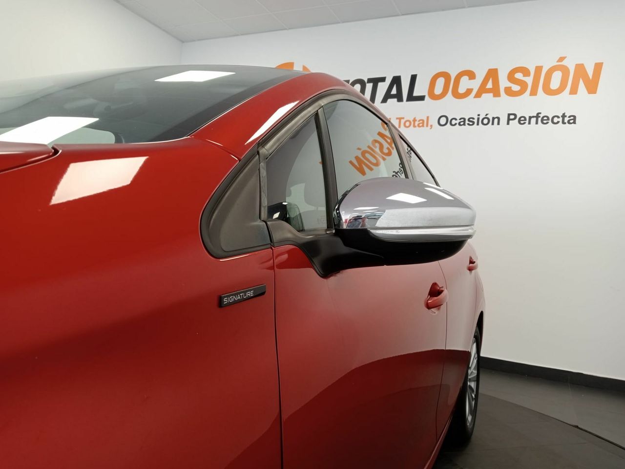 Peugeot 208 5P Signature BlueHDi 73KW (100CV) - Foto 34