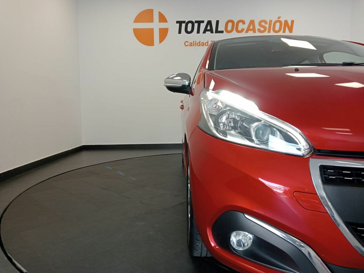 Peugeot 208 5P Signature BlueHDi 73KW (100CV) - Foto 36