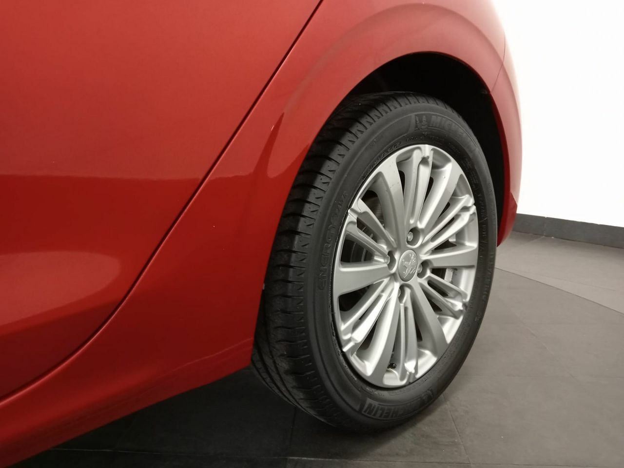 Peugeot 208 5P Signature BlueHDi 73KW (100CV) - Foto 31