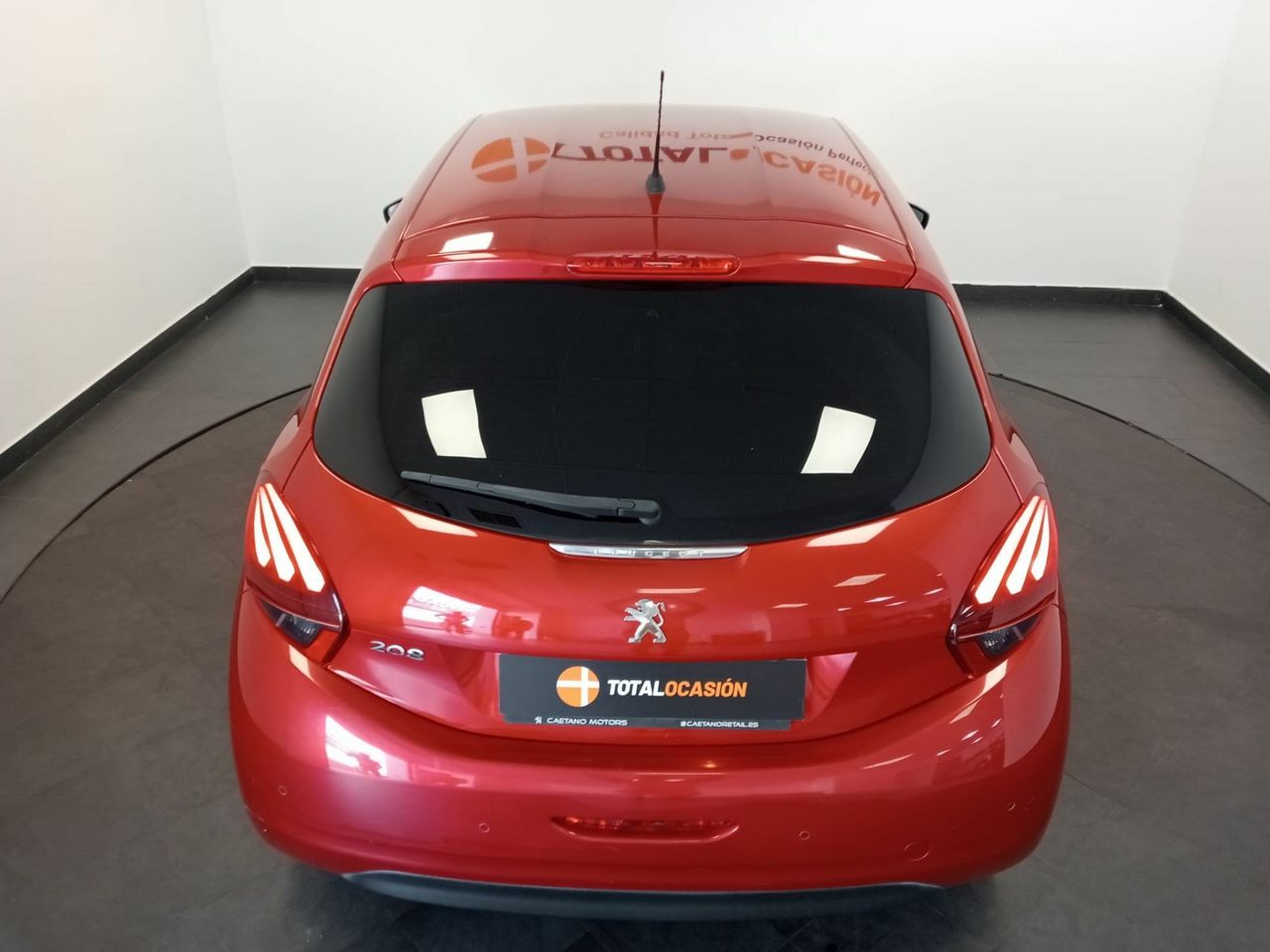 Peugeot 208 5P Signature BlueHDi 73KW (100CV) - Foto 7