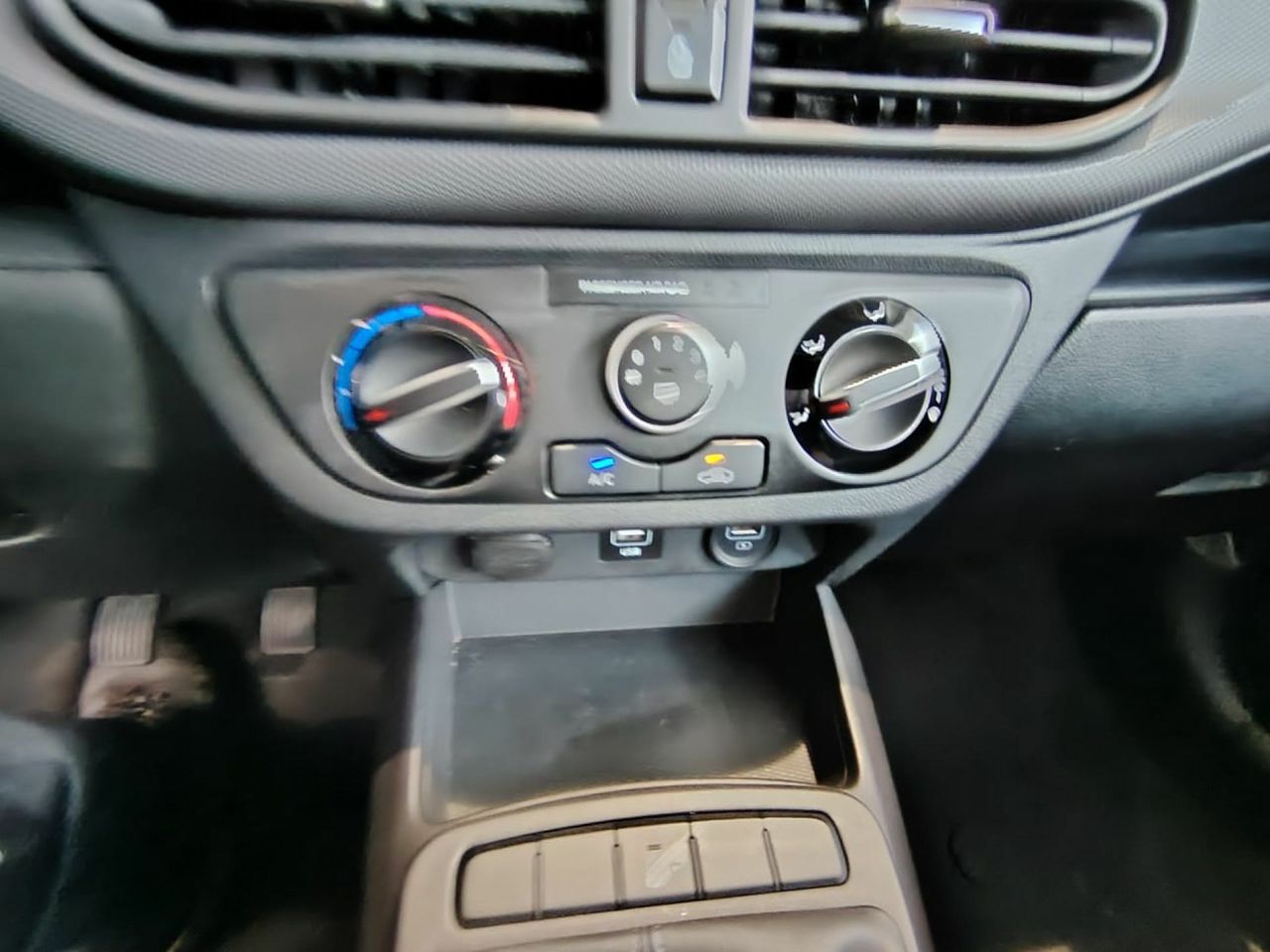 Hyundai i10 1.0 Klass - Foto 29