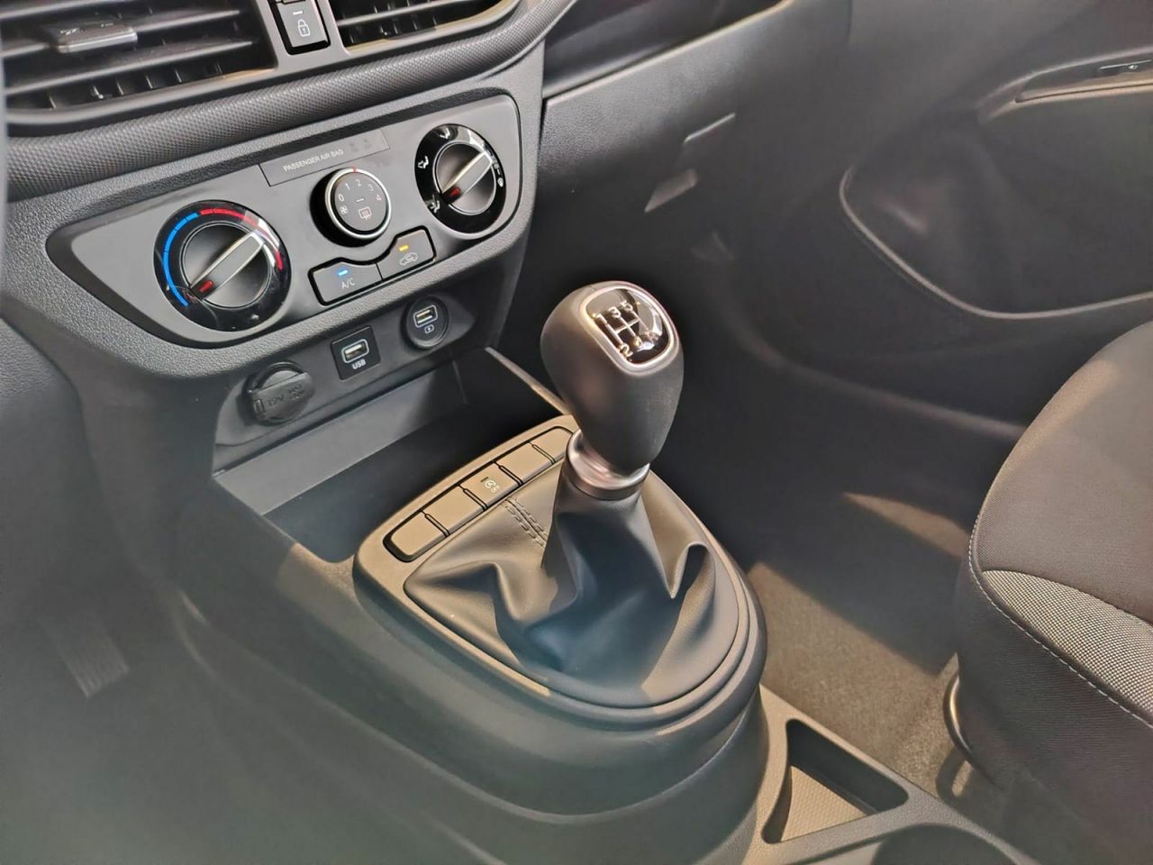 Hyundai i10 1.0 Klass - Foto 25