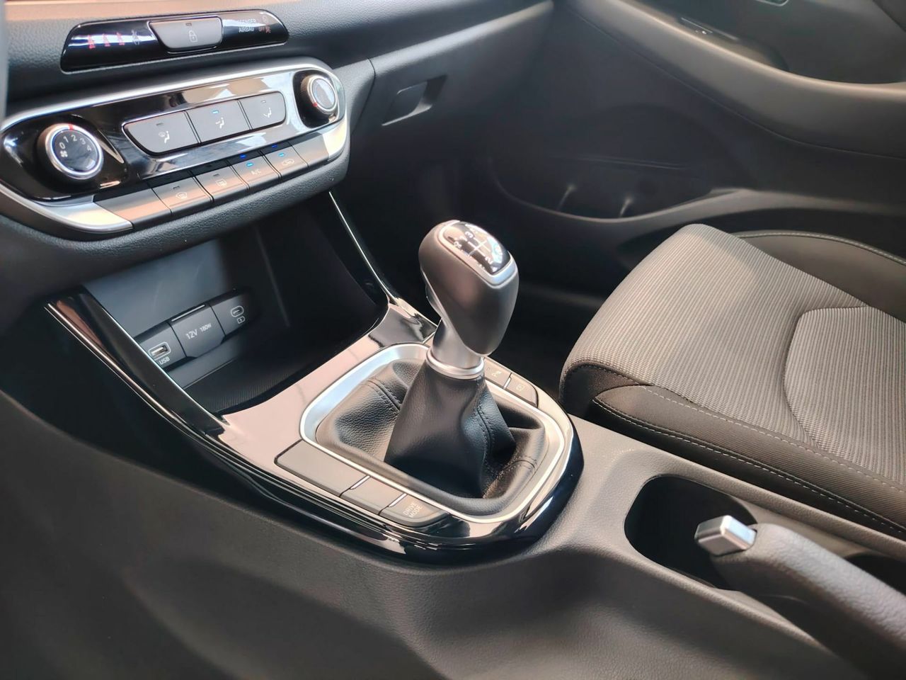 Hyundai i30 1.0 TGDI 48V Klass - Foto 25