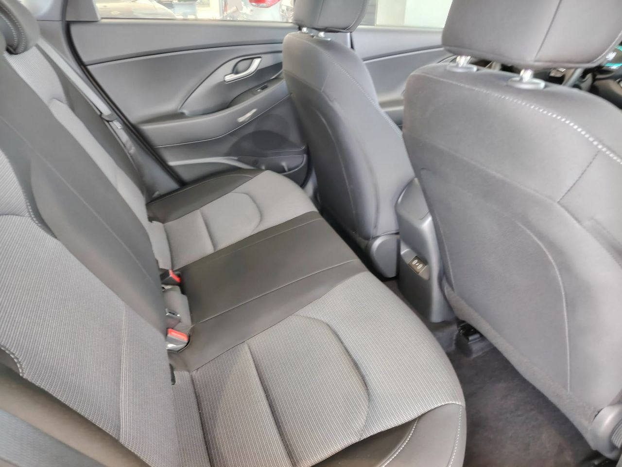 Hyundai i30 1.0 TGDI 48V Klass - Foto 35