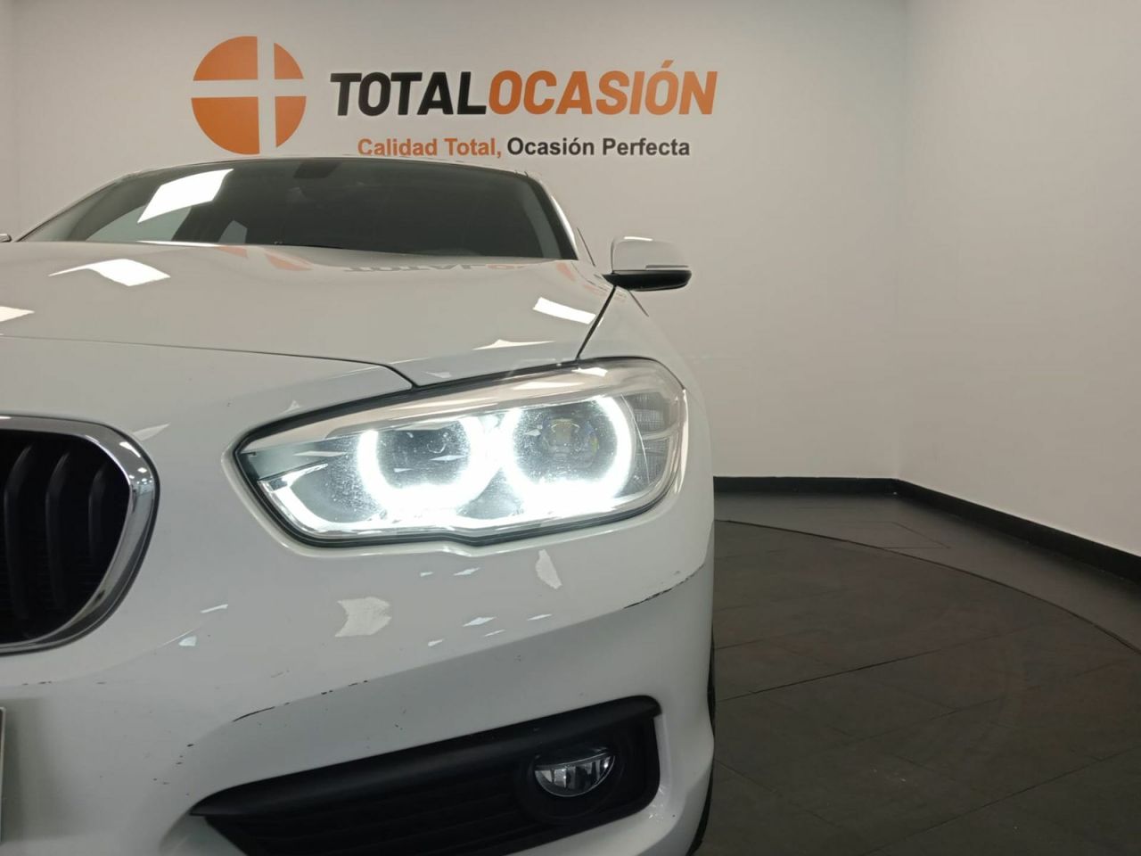 BMW Serie 1 118i - Foto 14