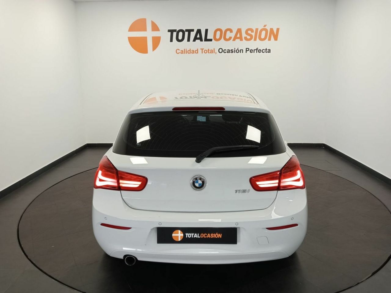 BMW Serie 1 118i - Foto 9