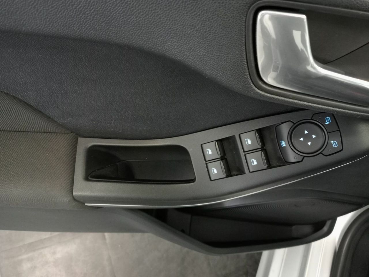 Ford Fiesta 1.0 EcoBoost MHEV 92kW(125CV) ST-Line 5p - Foto 26