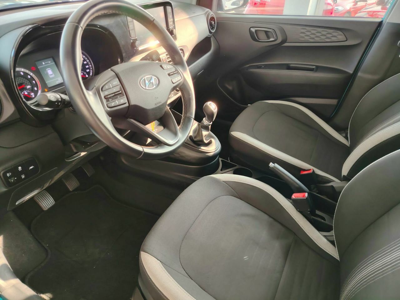 Hyundai i10 1.0 Klass - Foto 24