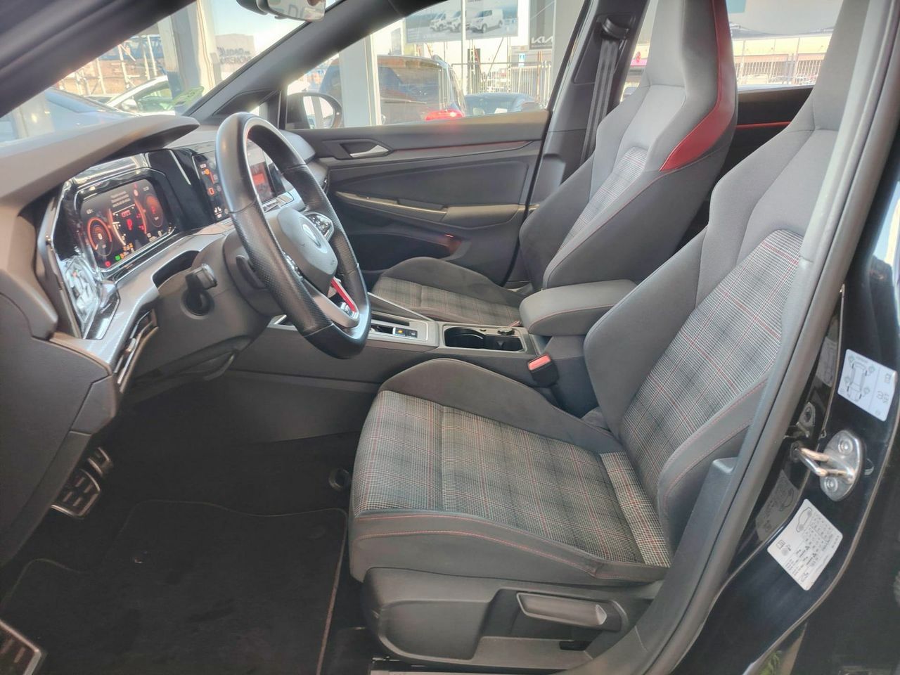 Volkswagen Golf GTI 2.0 TSI 180kW (245CV) DSG - Foto 6