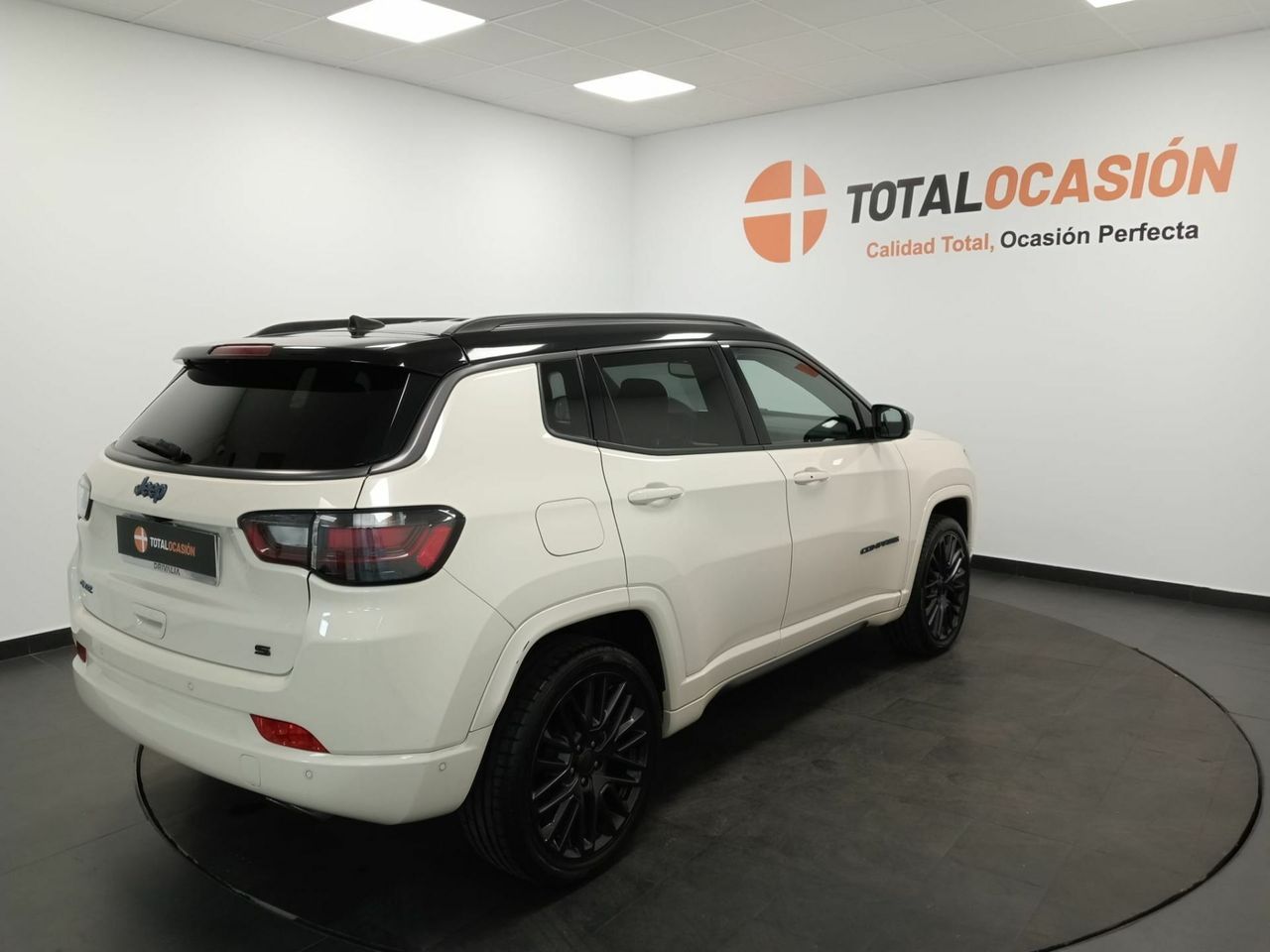 Jeep Compass 1.3 PHEV 140kW (190CV) Limited AT AWD - Foto 7