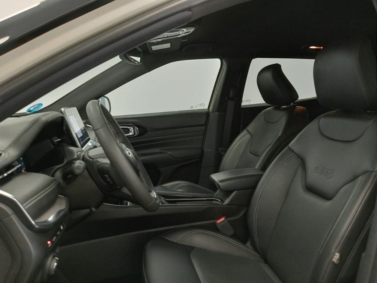 Jeep Compass 1.3 PHEV 140kW (190CV) Limited AT AWD - Foto 17