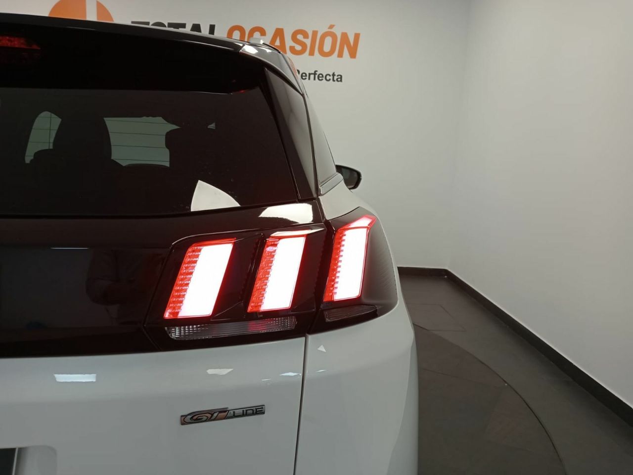 Peugeot 3008 1.5 BlueHDi 96kW (130CV) S&S Allure - Foto 31