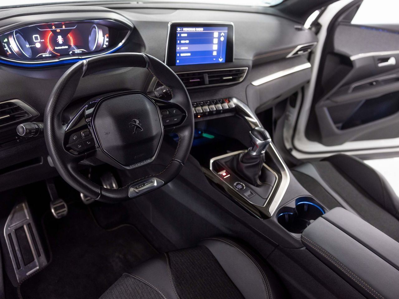 Peugeot 3008 1.5 BlueHDi 96kW (130CV) S&S Allure - Foto 17