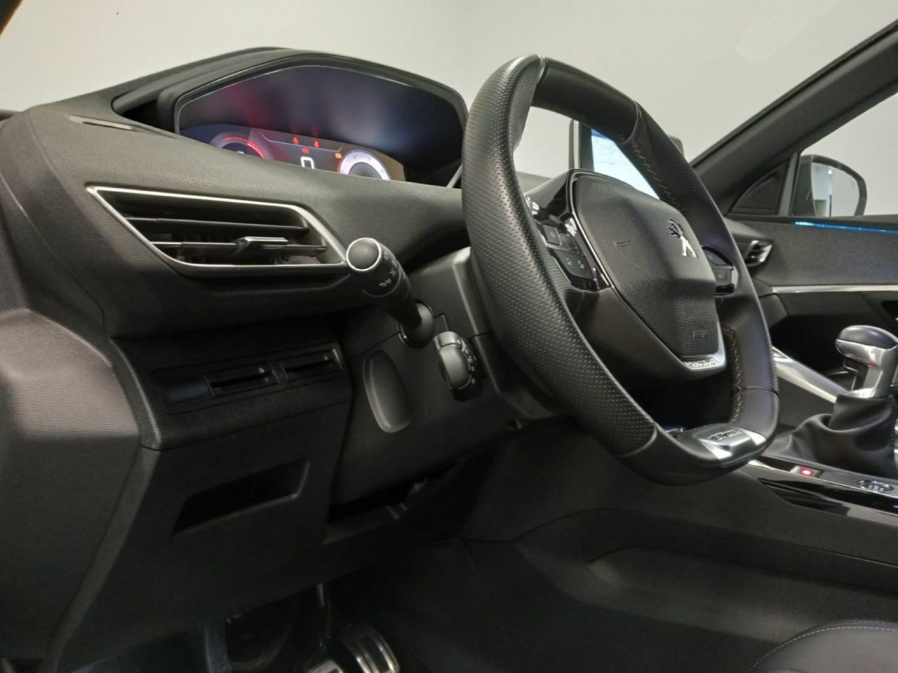 Peugeot 3008 1.5 BlueHDi 96kW (130CV) S&S Allure - Foto 34