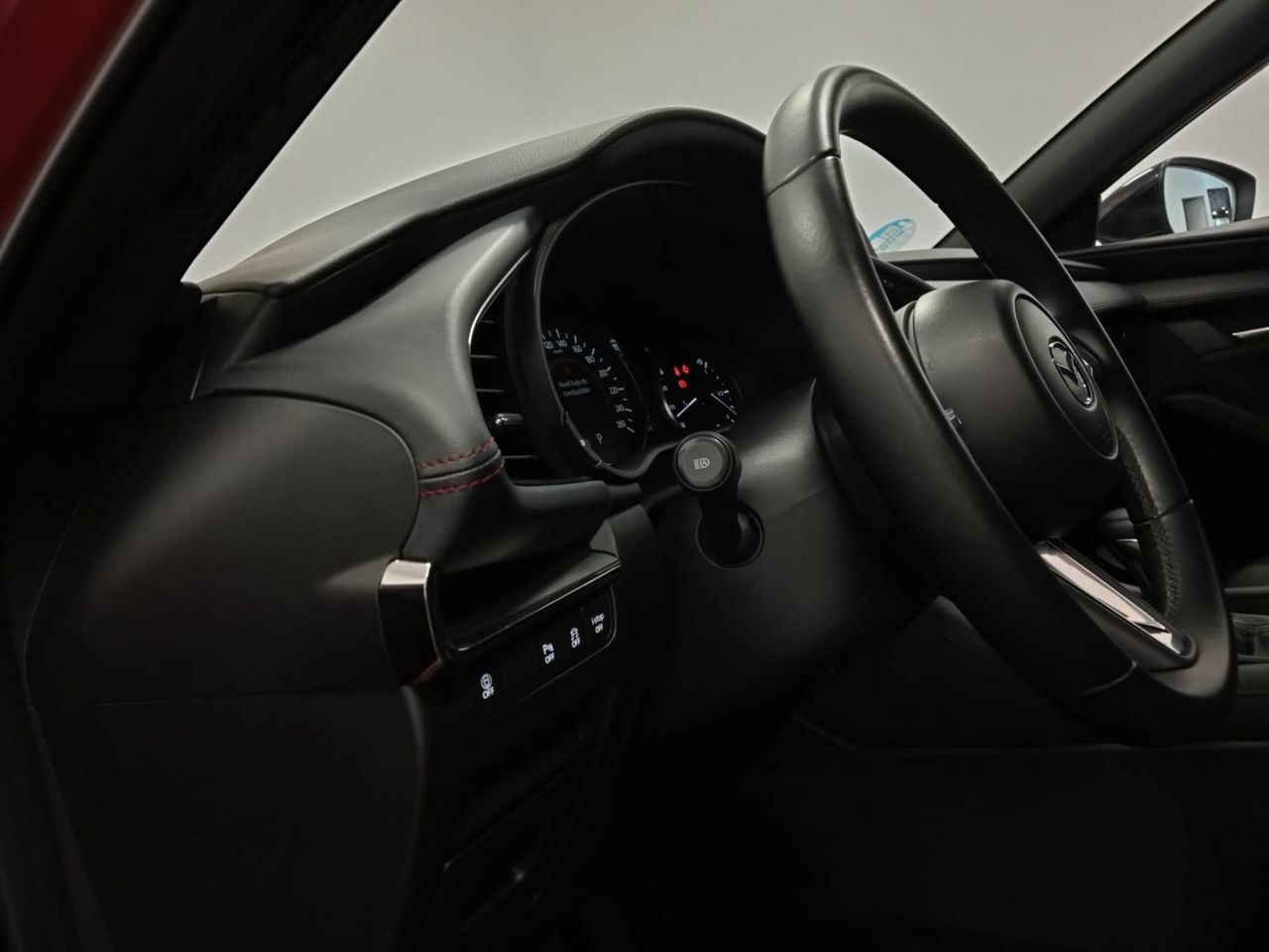 Mazda 3 2.0 e-SKYACTIV-G HOMURA AT - Foto 17