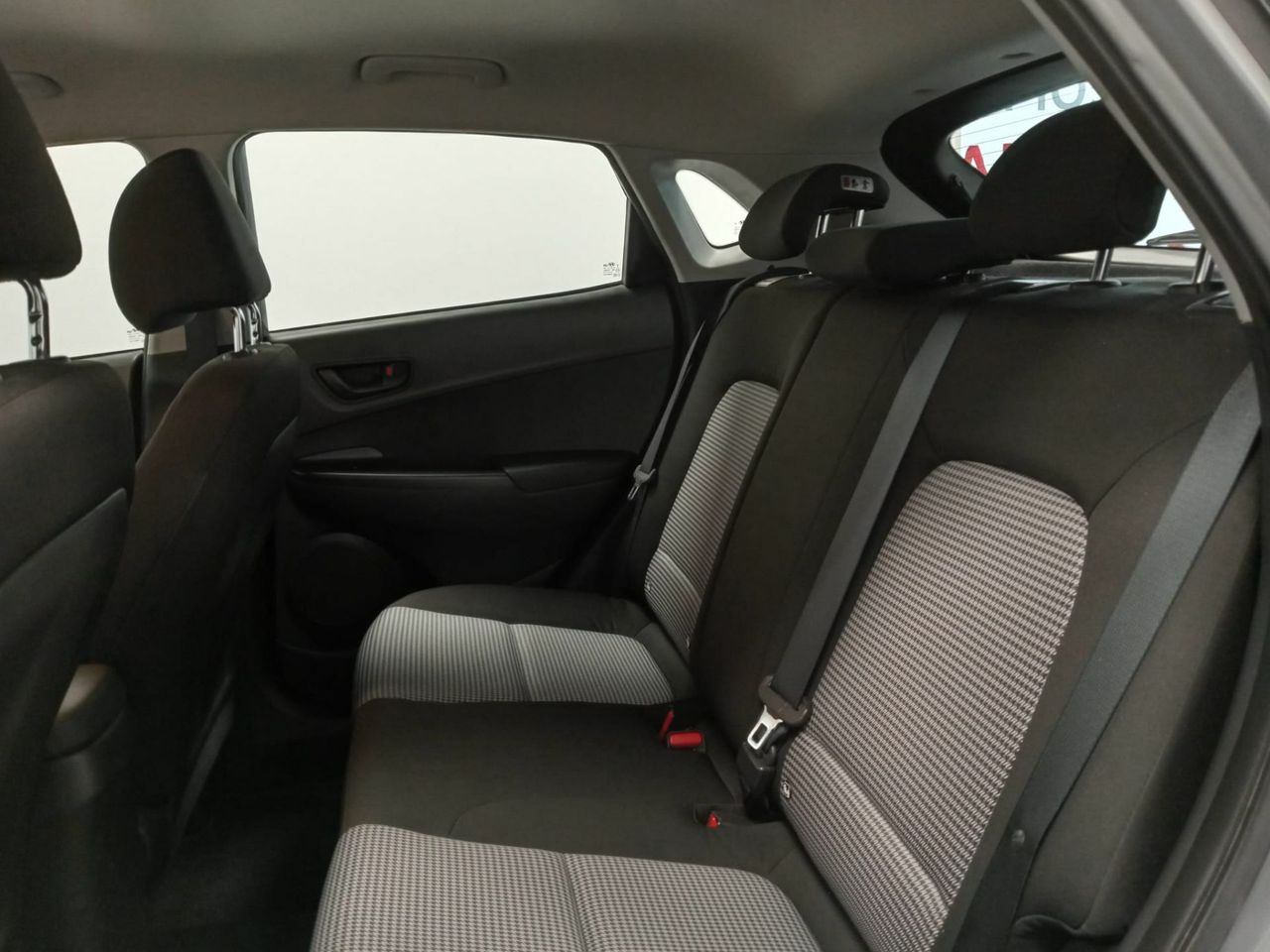 Hyundai Kona 1.0 TGDI Klass 4X2 - Foto 30