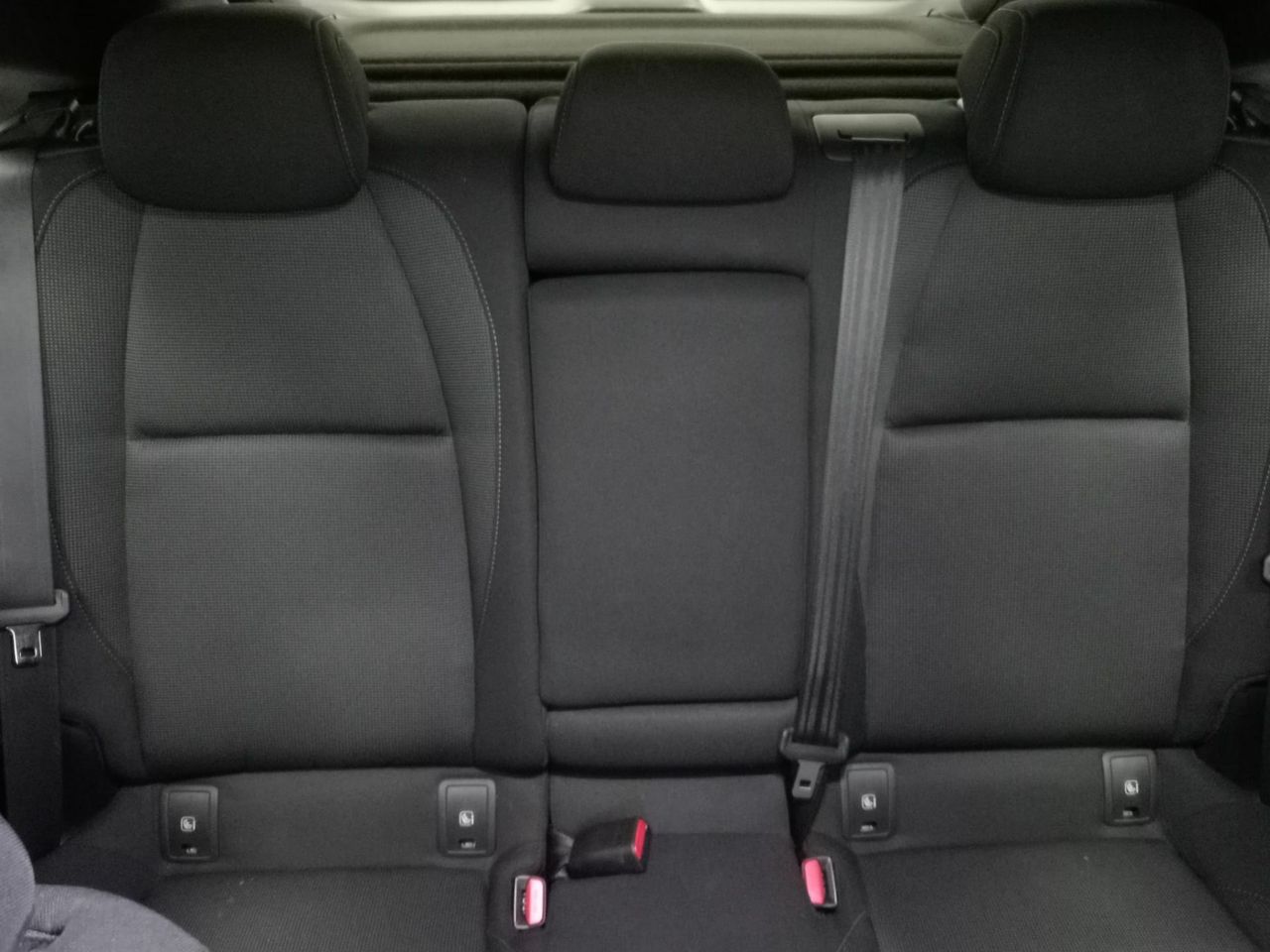 Mazda CX-30 e-SKYACTIV-G 2.0 90 kW 2WD Evolution - Foto 36