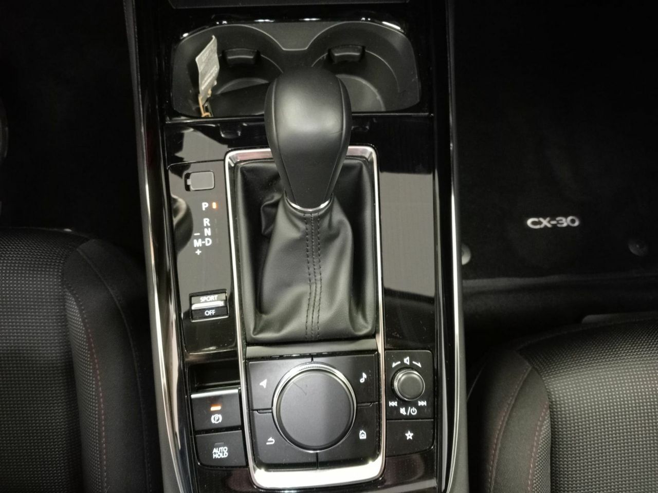 Mazda CX-30 e-SKY X MHEV 137 kW 6AT Homura - Foto 11