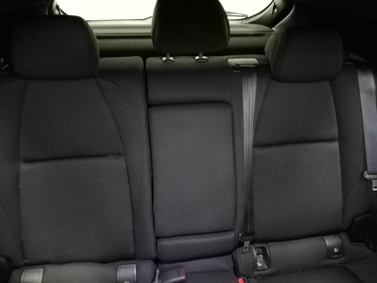 Mazda 3 2.0 e-SKYACTIV-G 88KW HOMURA - Foto 36