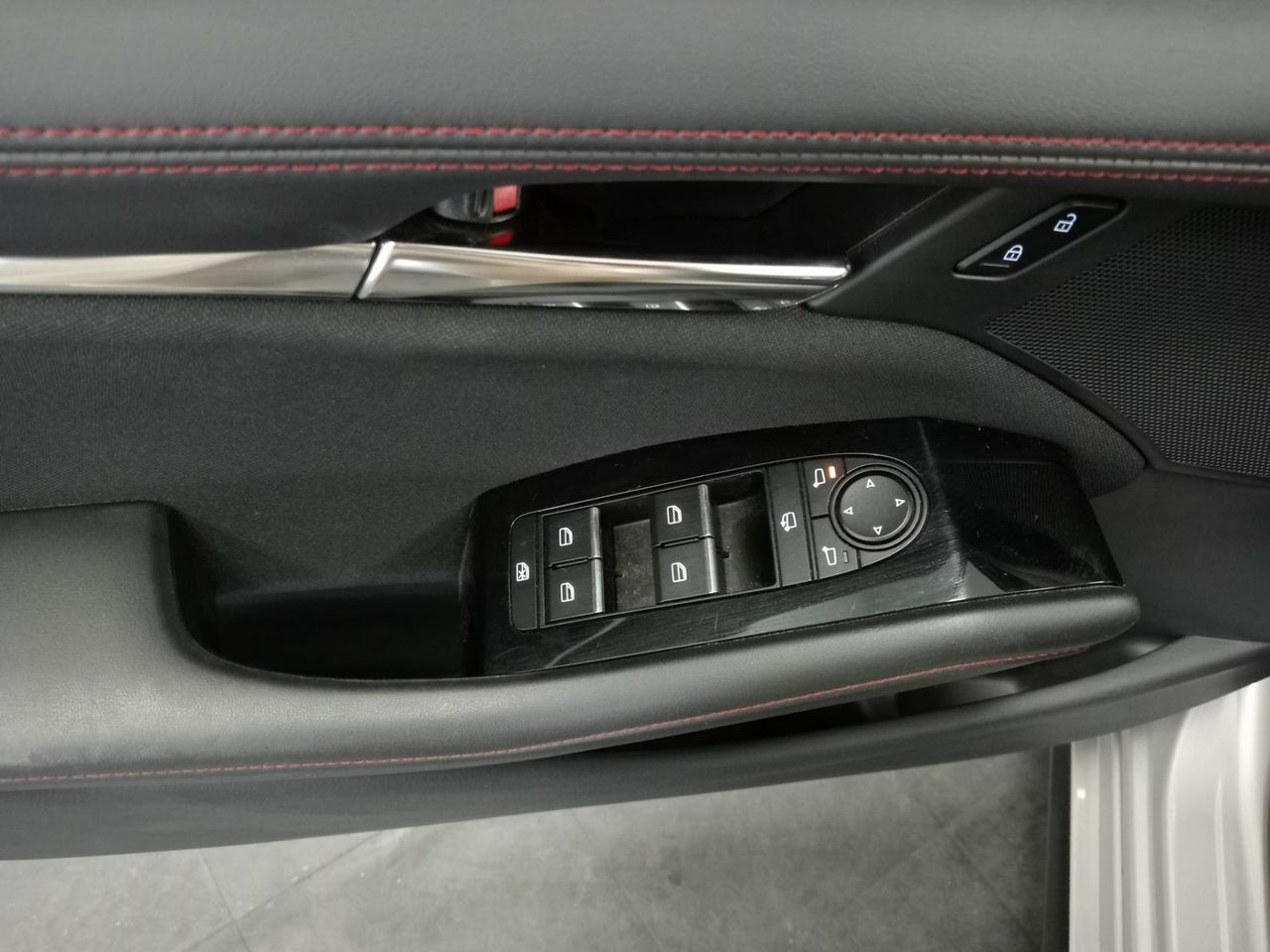 Mazda 3 2.0 e-SKYACTIV-G 88KW HOMURA - Foto 18