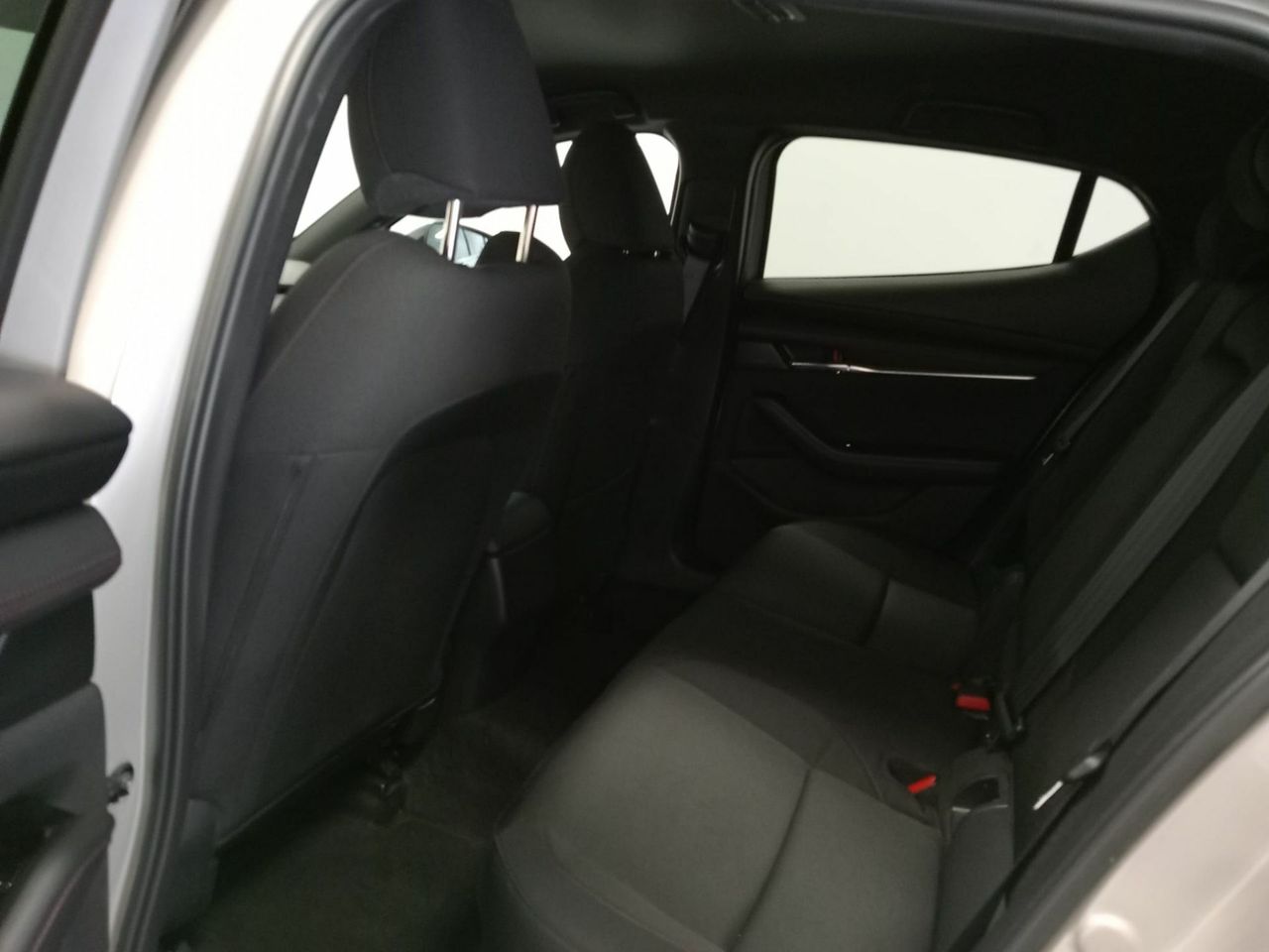 Mazda 3 2.0 e-SKYACTIV-G 88KW HOMURA - Foto 16