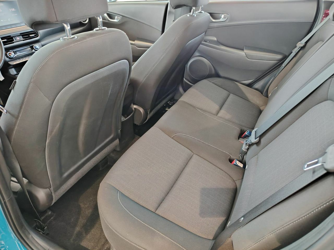 Hyundai Kona 1.6 GDI HEV Maxx DCT - Foto 17