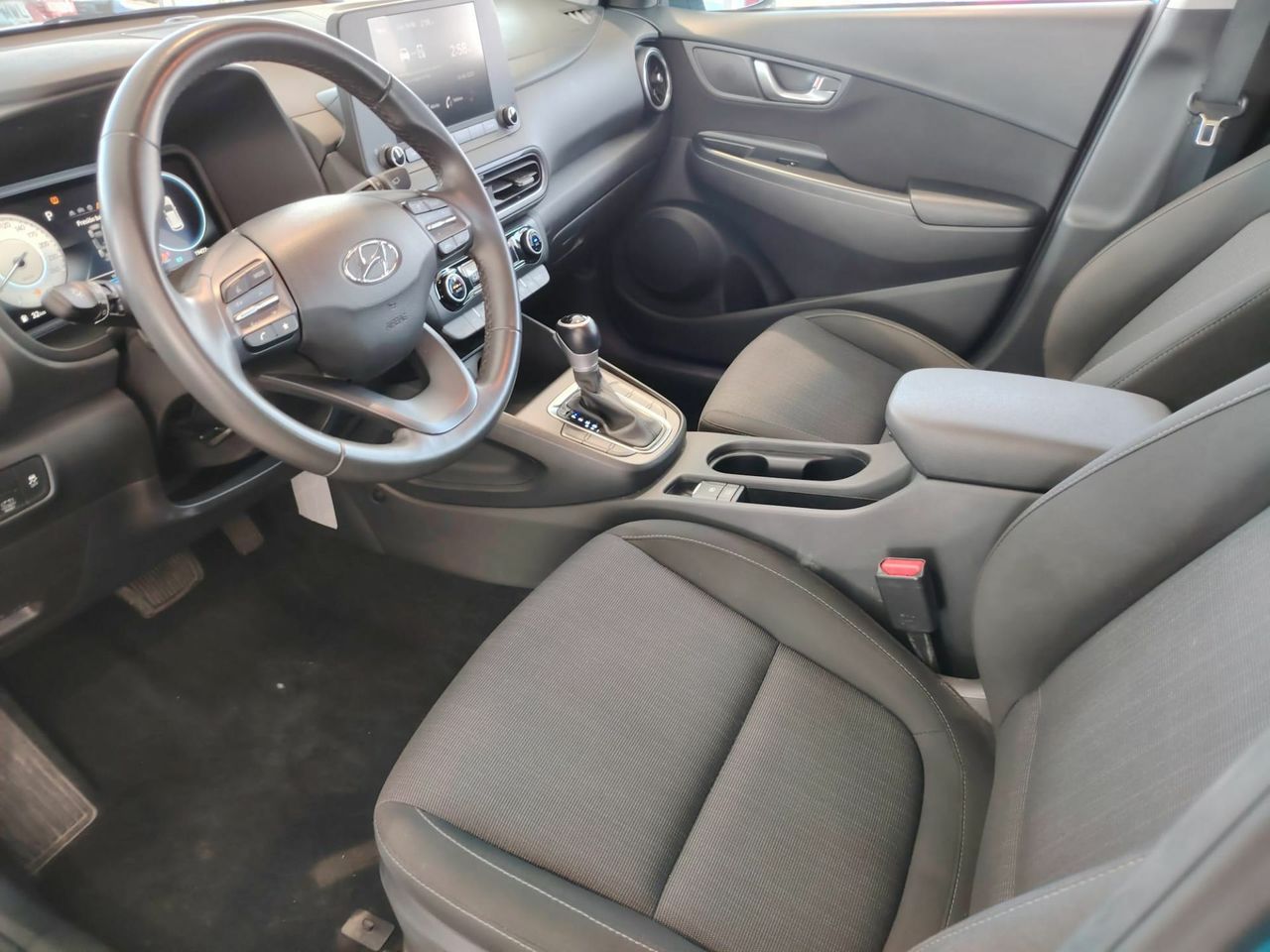 Hyundai Kona 1.6 GDI HEV Maxx DCT - Foto 23