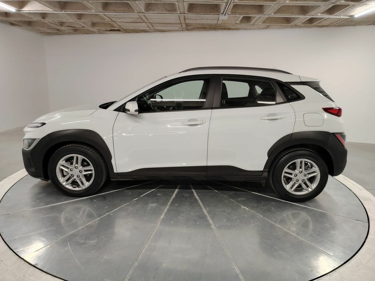 Hyundai Kona 1.0 TGDI Maxx 4X2 DCT - Foto 6