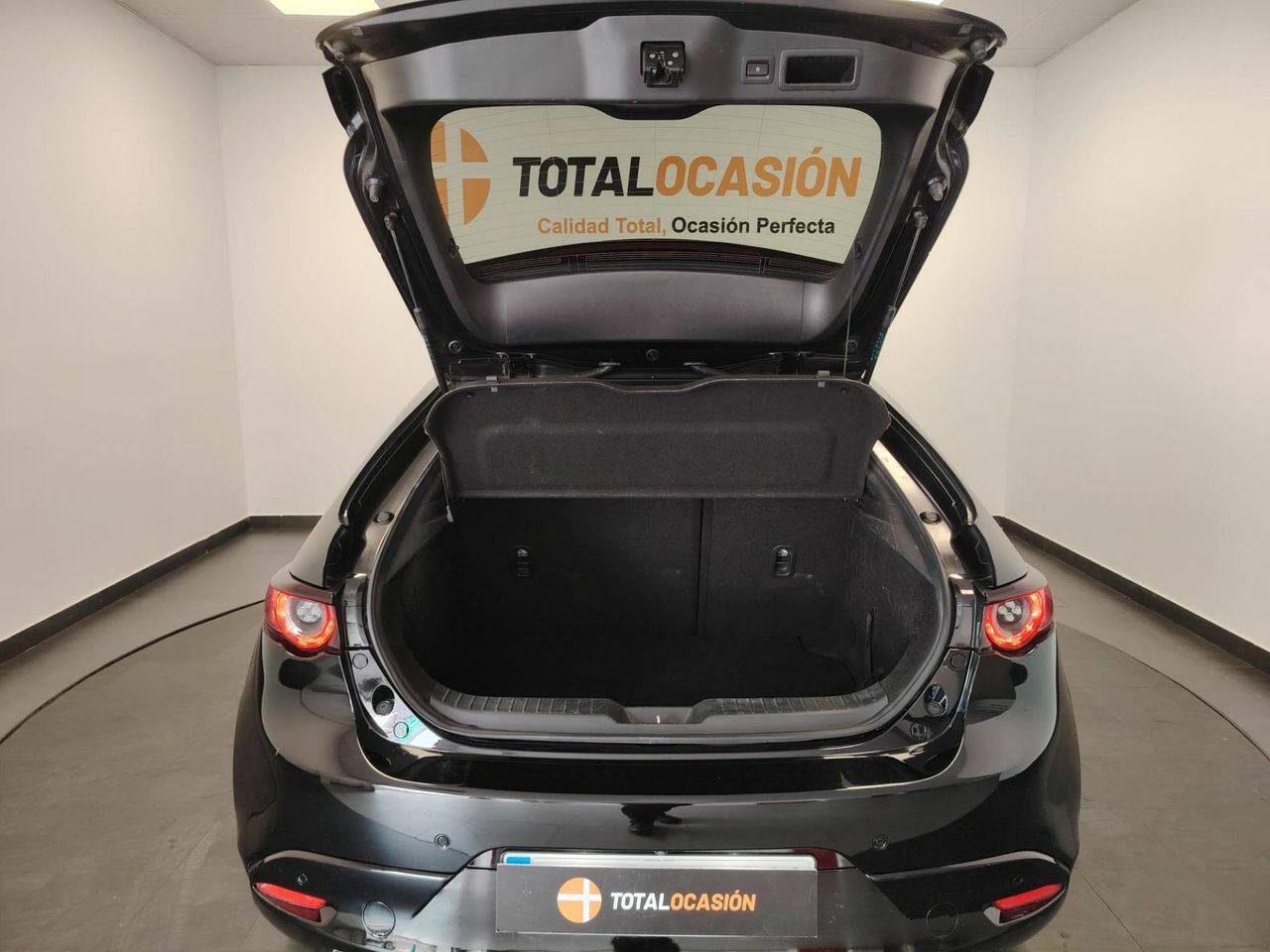 Mazda 3 2.0 e-SKYACTIV-G 88KW EVOLUTION - Foto 13