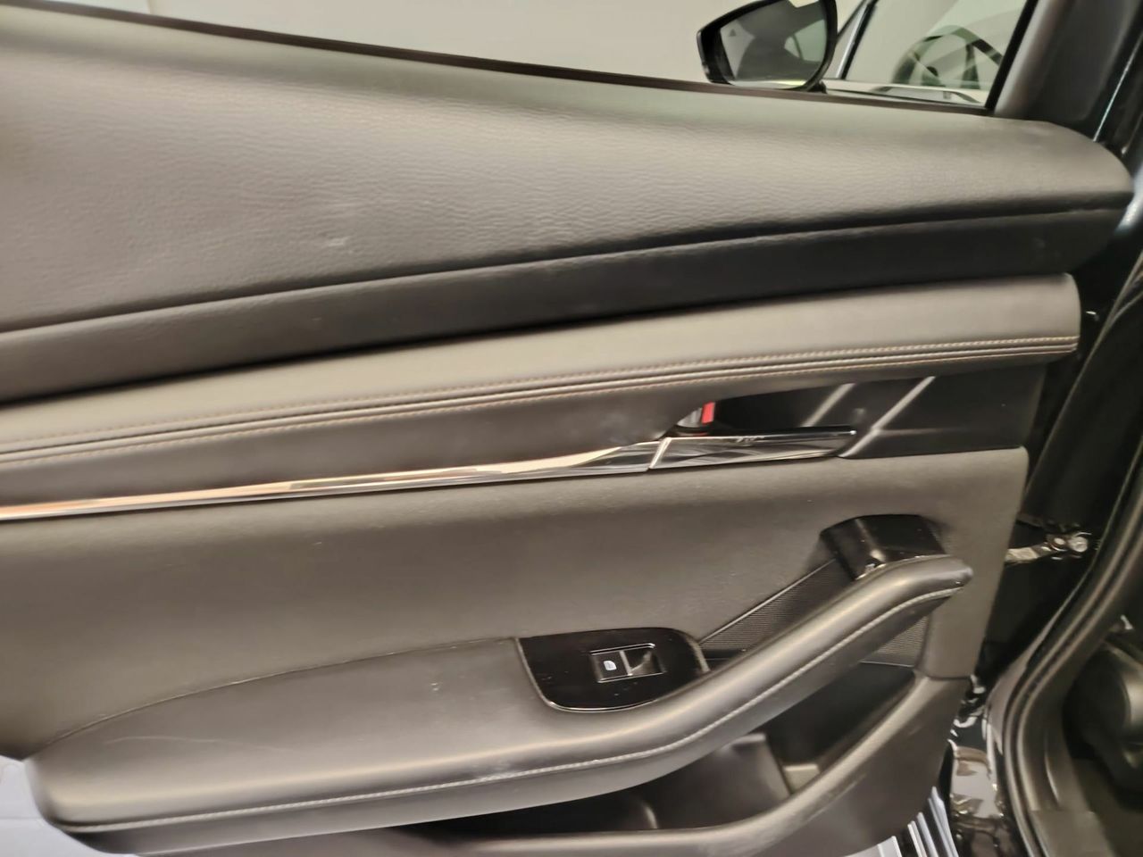 Mazda 3 2.0 e-SKYACTIV-G 88KW EVOLUTION - Foto 16