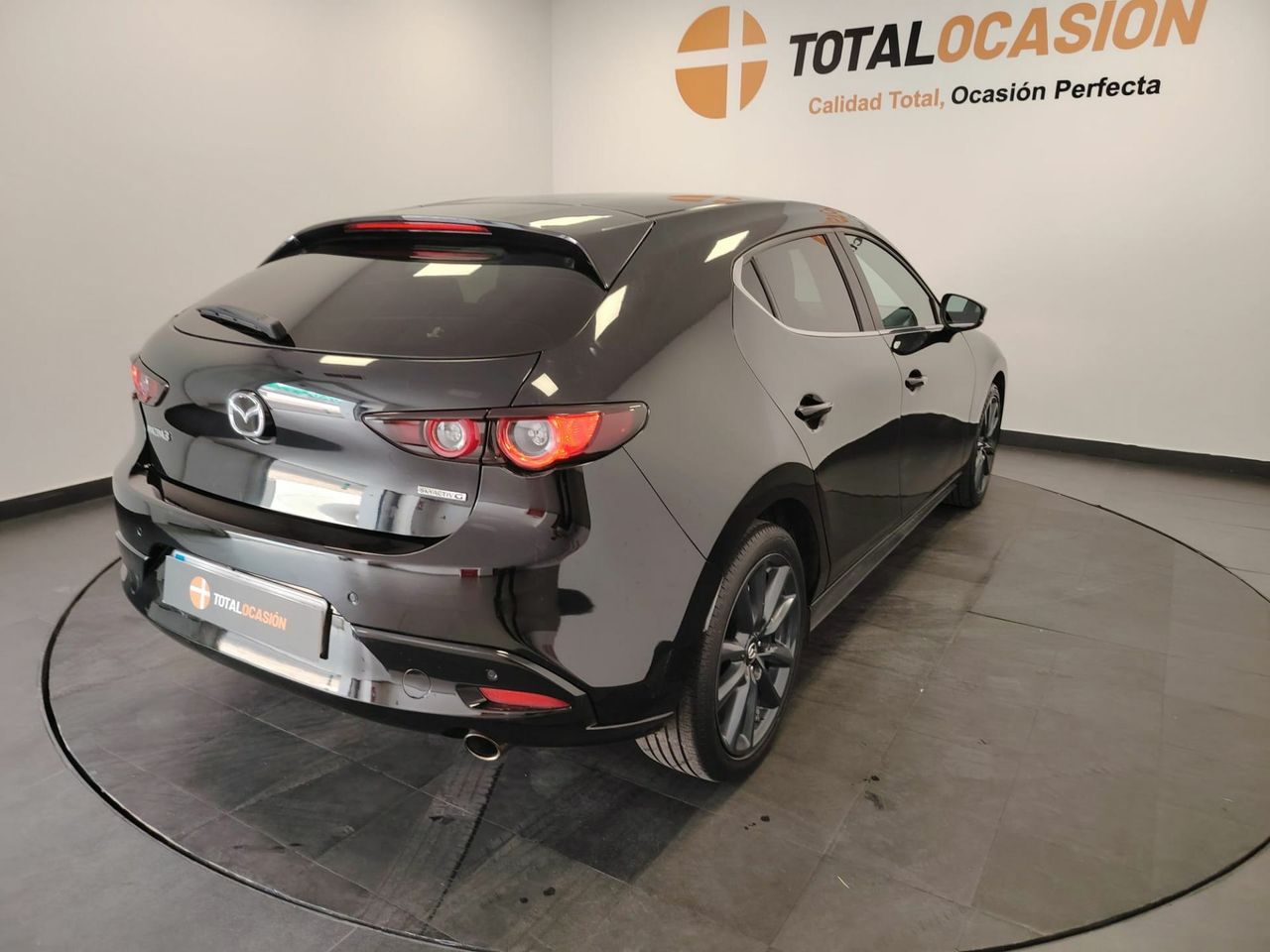 Mazda 3 2.0 e-SKYACTIV-G 88KW EVOLUTION - Foto 7