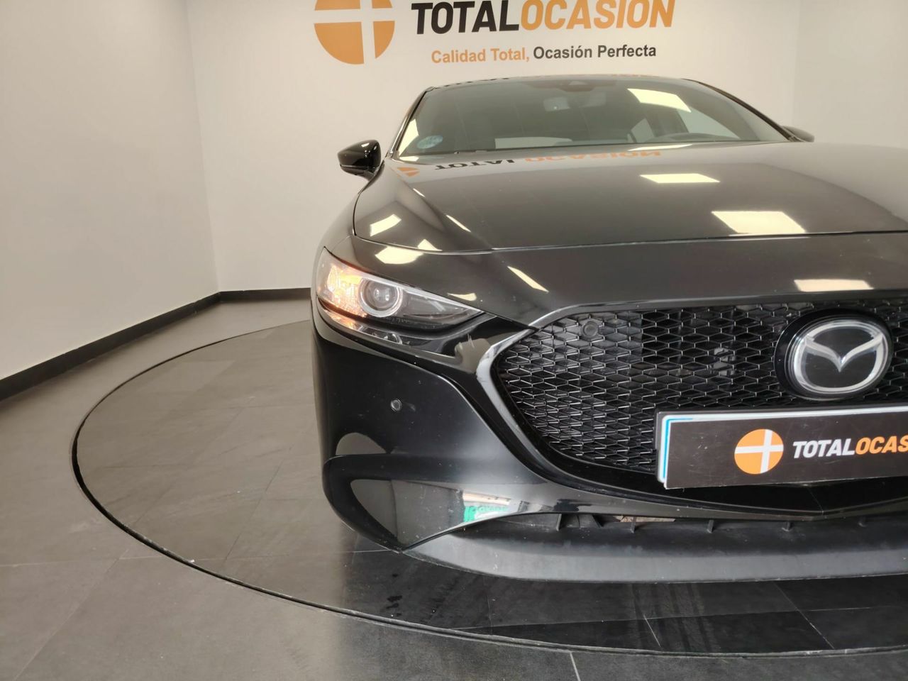 Mazda 3 2.0 e-SKYACTIV-G 88KW EVOLUTION - Foto 9