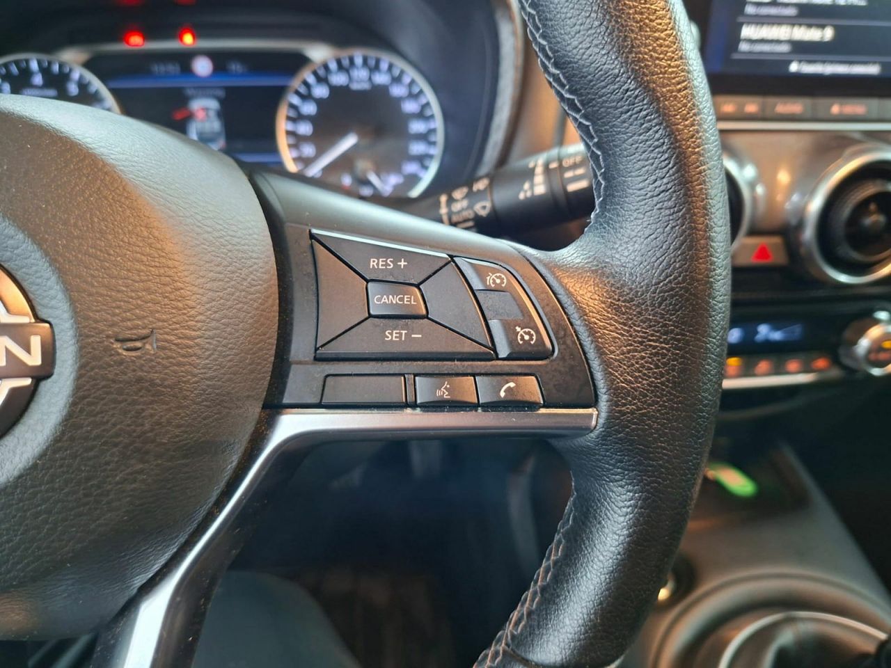 Nissan Juke DIG-T 84 kW (114 CV) 6M/T N-Connecta - Foto 29