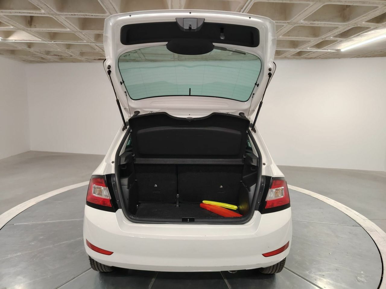 Skoda Fabia 1.0 TSI 70KW (95cv) Ambition Plus - Foto 22