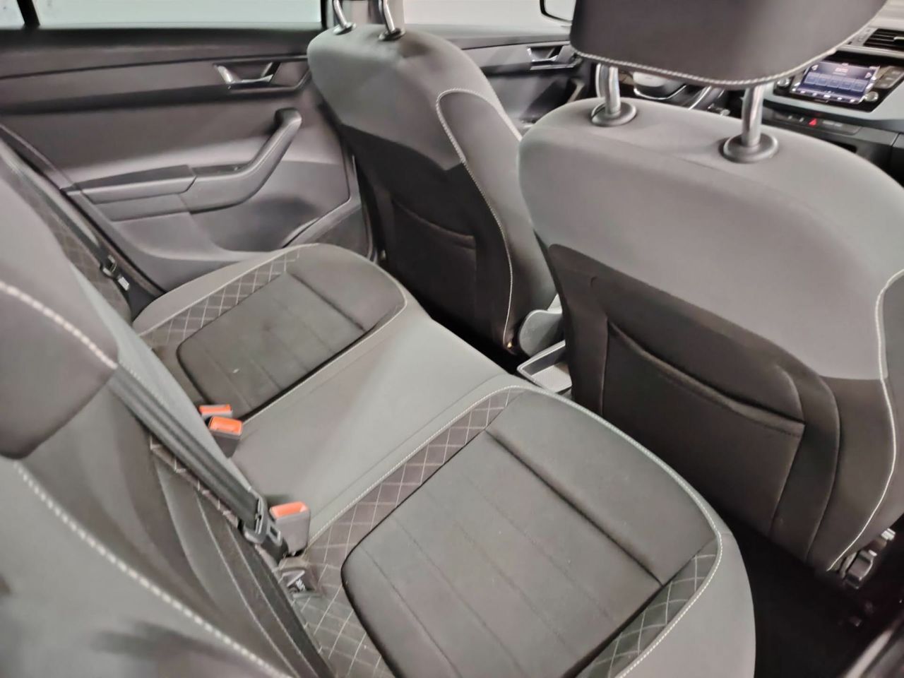 Skoda Fabia 1.0 TSI 70KW (95cv) Ambition Plus - Foto 35