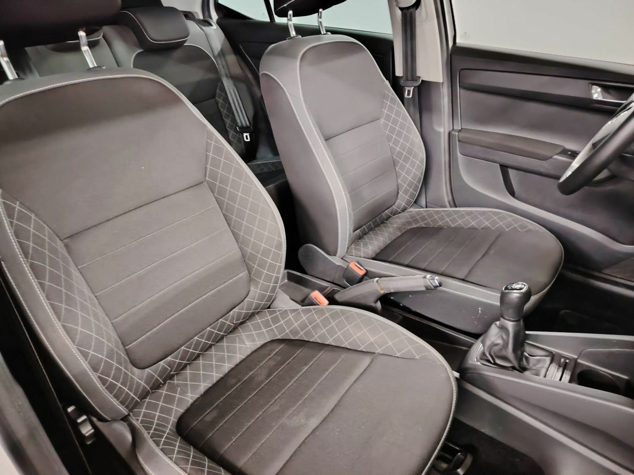 Skoda Fabia 1.0 TSI 70KW (95cv) Ambition Plus - Foto 36