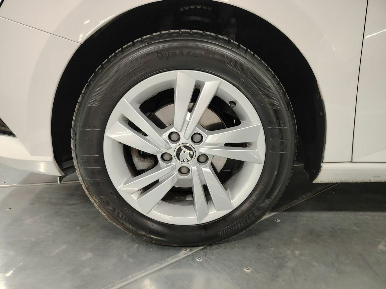 Skoda Fabia 1.0 TSI 70KW (95cv) Ambition Plus - Foto 32