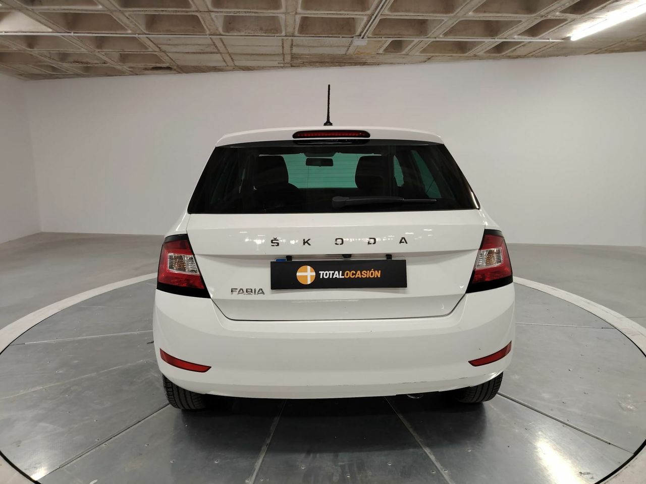 Skoda Fabia 1.0 TSI 70KW (95cv) Ambition Plus - Foto 9