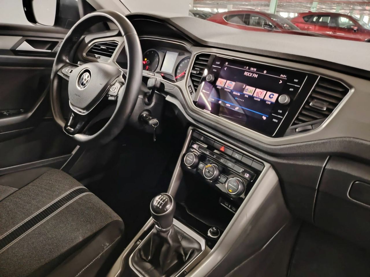 Volkswagen T-Roc Advance 1.0 TSI 81kW (110CV) - Foto 33