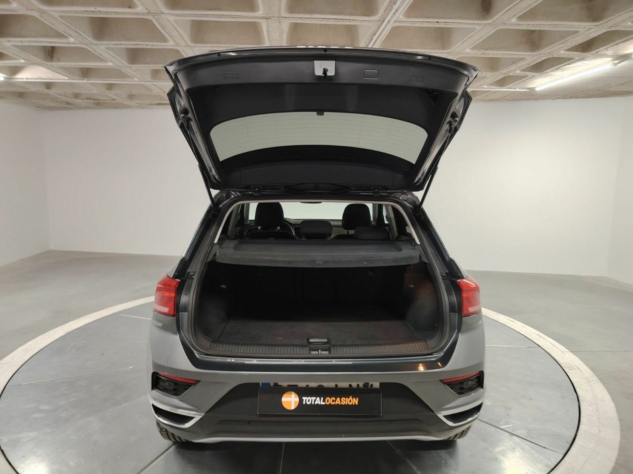 Volkswagen T-Roc Advance 1.0 TSI 81kW (110CV) - Foto 35